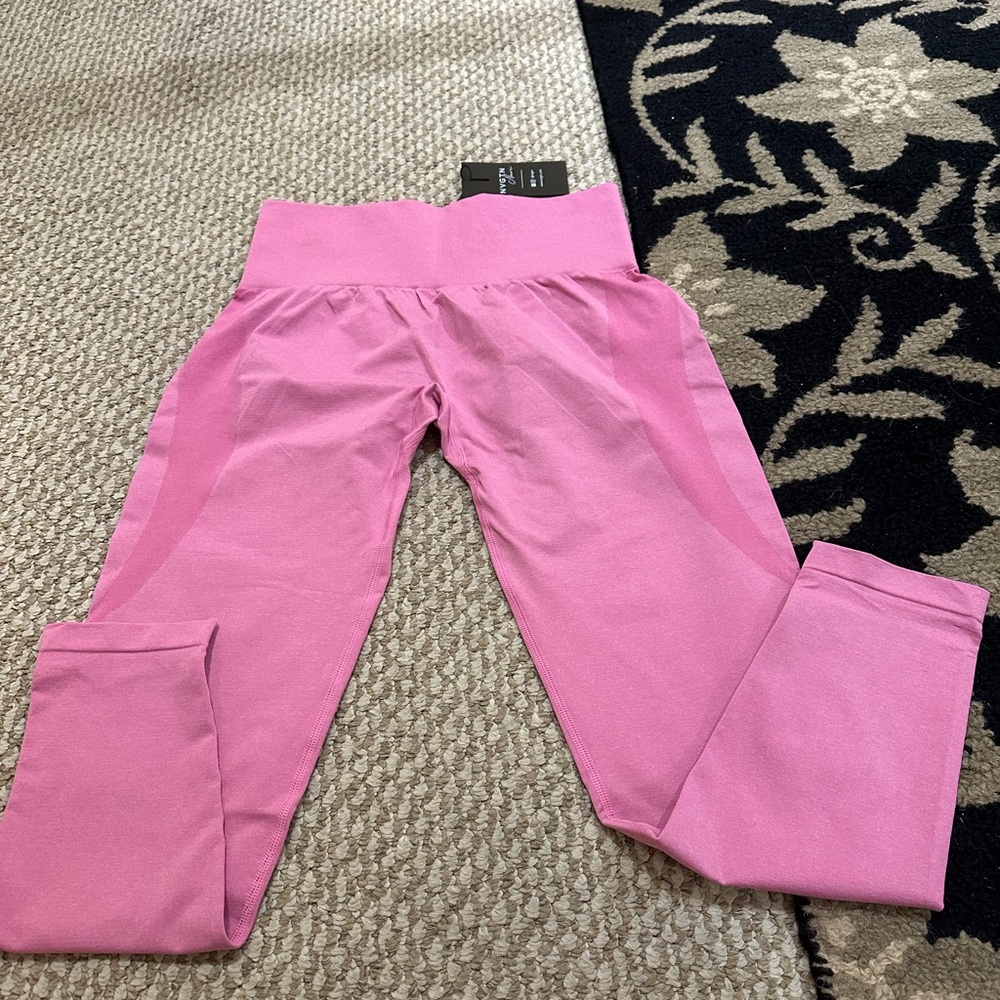 nvgtn contour leggings